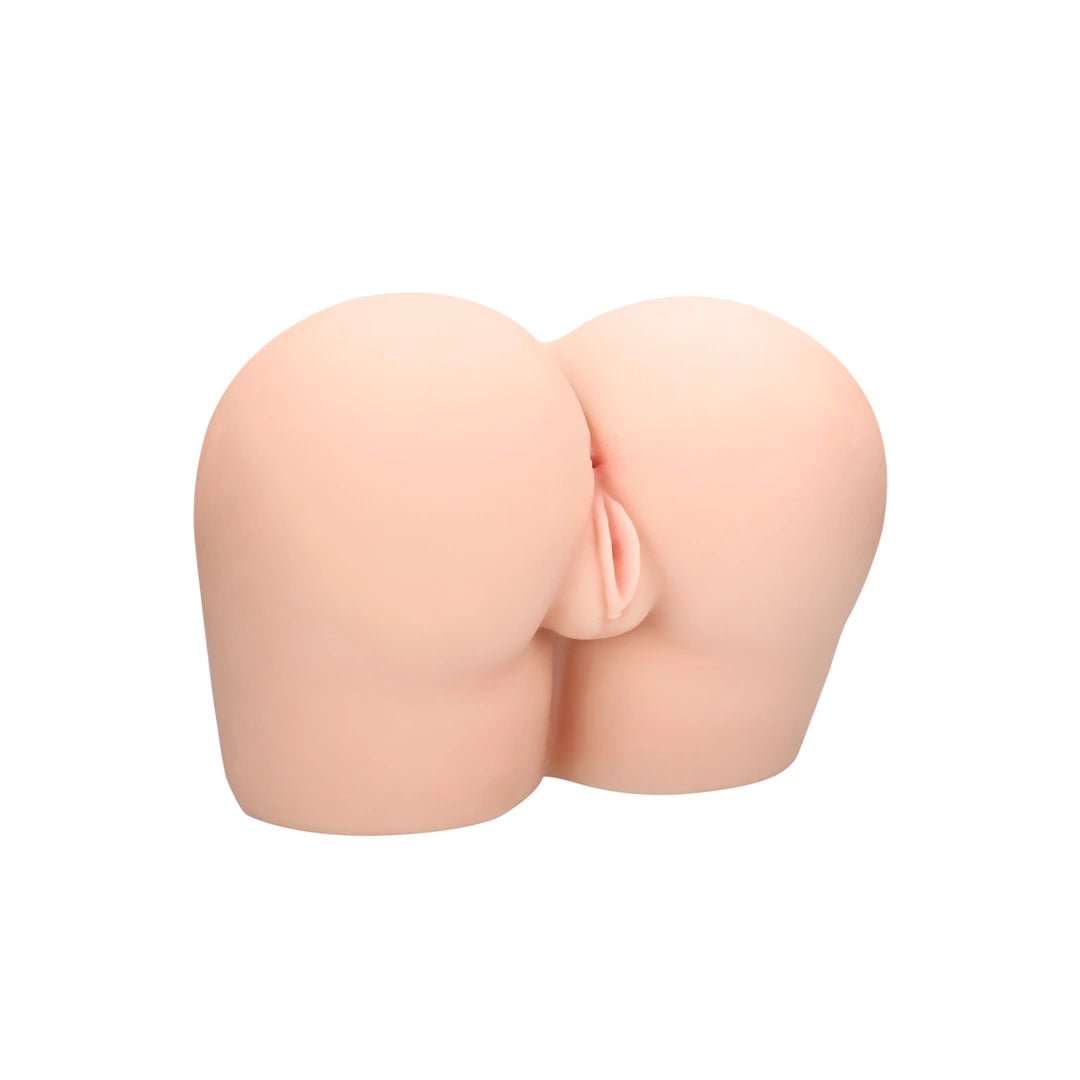 Shots Booty Bator XXL anatominis modelis su savaime lubrikuojančia technologija - EroGuru