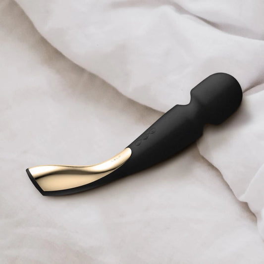 LELO Smart Wand 2 Large Black: Prabangus, Giliai Rezonuojantis Masažuoklis - EroGuru